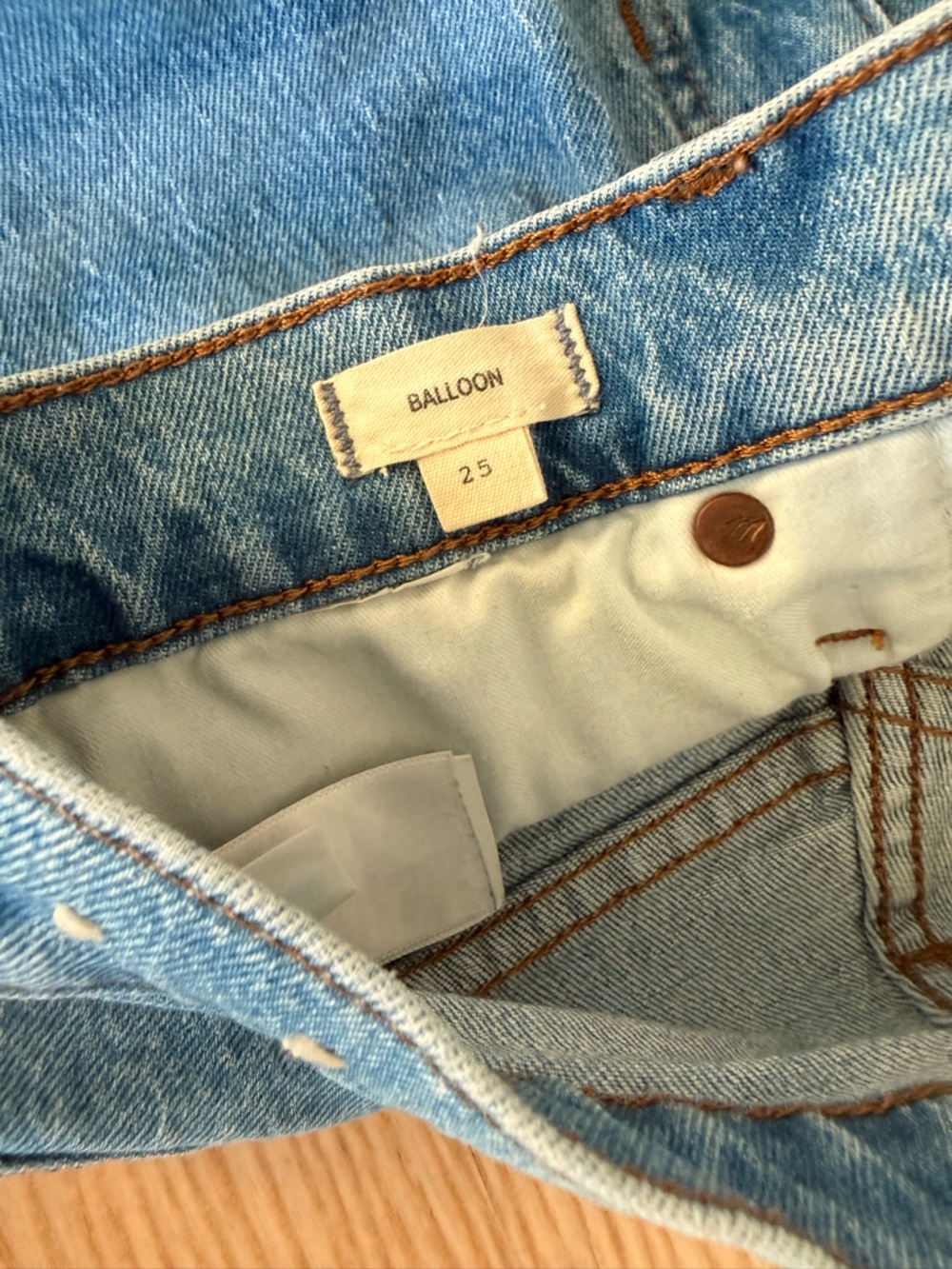 Madewell Light Blue Balloon Jeans - Relaxed Fit - Picture 8 of 8